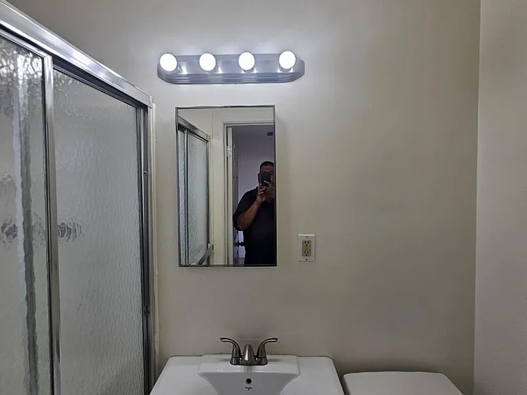 4619 E Almeria Rd — Photo 14