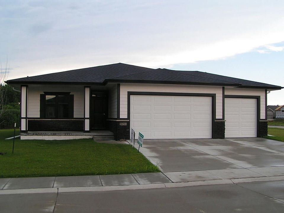 1st image of 9094 Hayden Dr