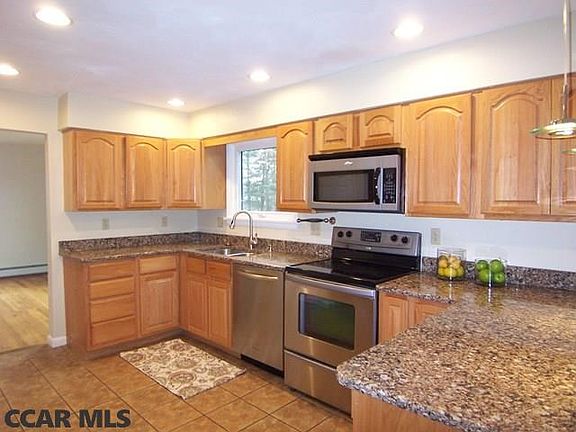 2nd image of 473 Orlando Ave