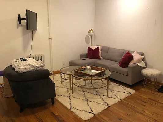 Rented by Best Apartments North Inc | media 57