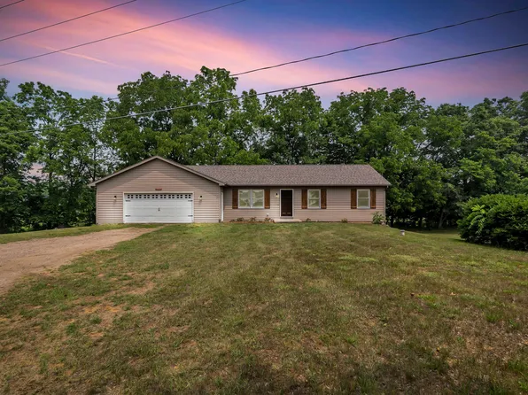 12500 Silver Lake Rd, Byron, MI 48418