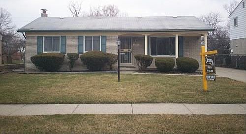 1st image of 27370 Pierce Ave