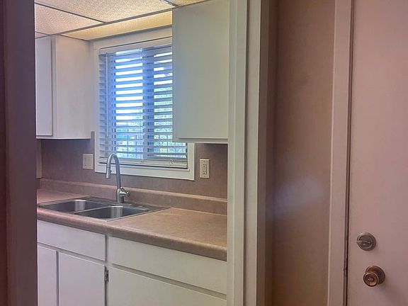 4th image of 13720 N 98th Ave Unit E