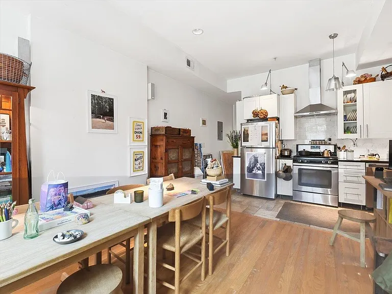 163 Grand St #2 — Photo 3