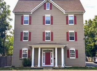 107 Burck St APT A, Frederick, MD 21701