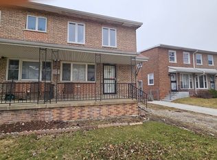 9319 S Calumet Ave, Chicago, IL 60619