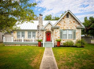 1193 Lee St, New Braunfels, TX 78130