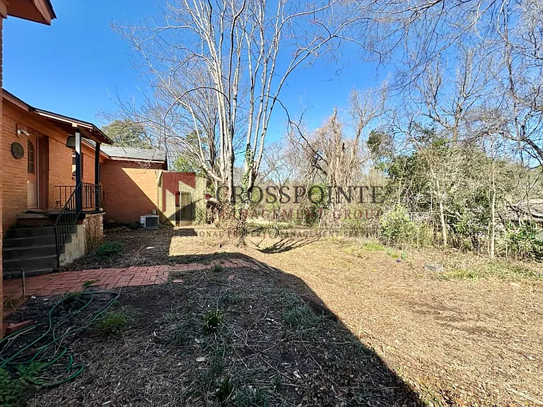 1107 Dogwood St — Photo 21