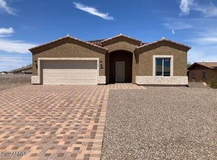 15714 S Saxon Rd, Arizona City, AZ 85123