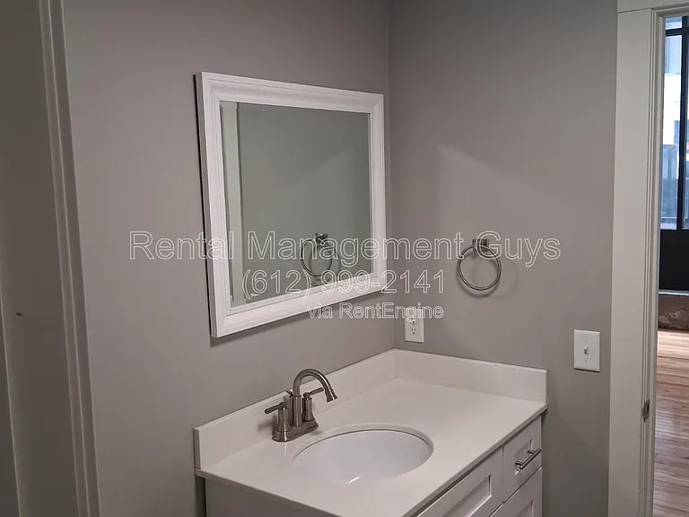 Sibley Lofts — Photo 12