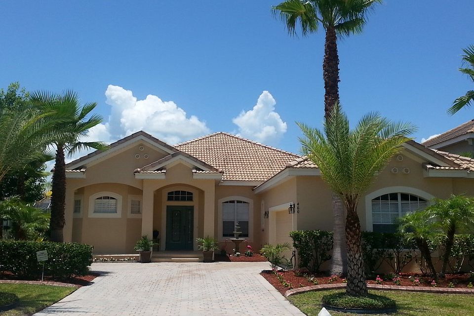 2nd image of 460 Luna Bella Ln