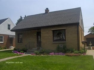 5872 N 34th St, Milwaukee, WI 53209