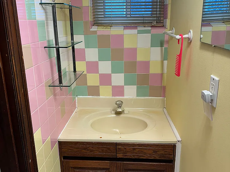 28 Snider Ave #LOWER — Photo 13