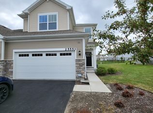 25553 W Springview Dr, Plainfield, IL 60586