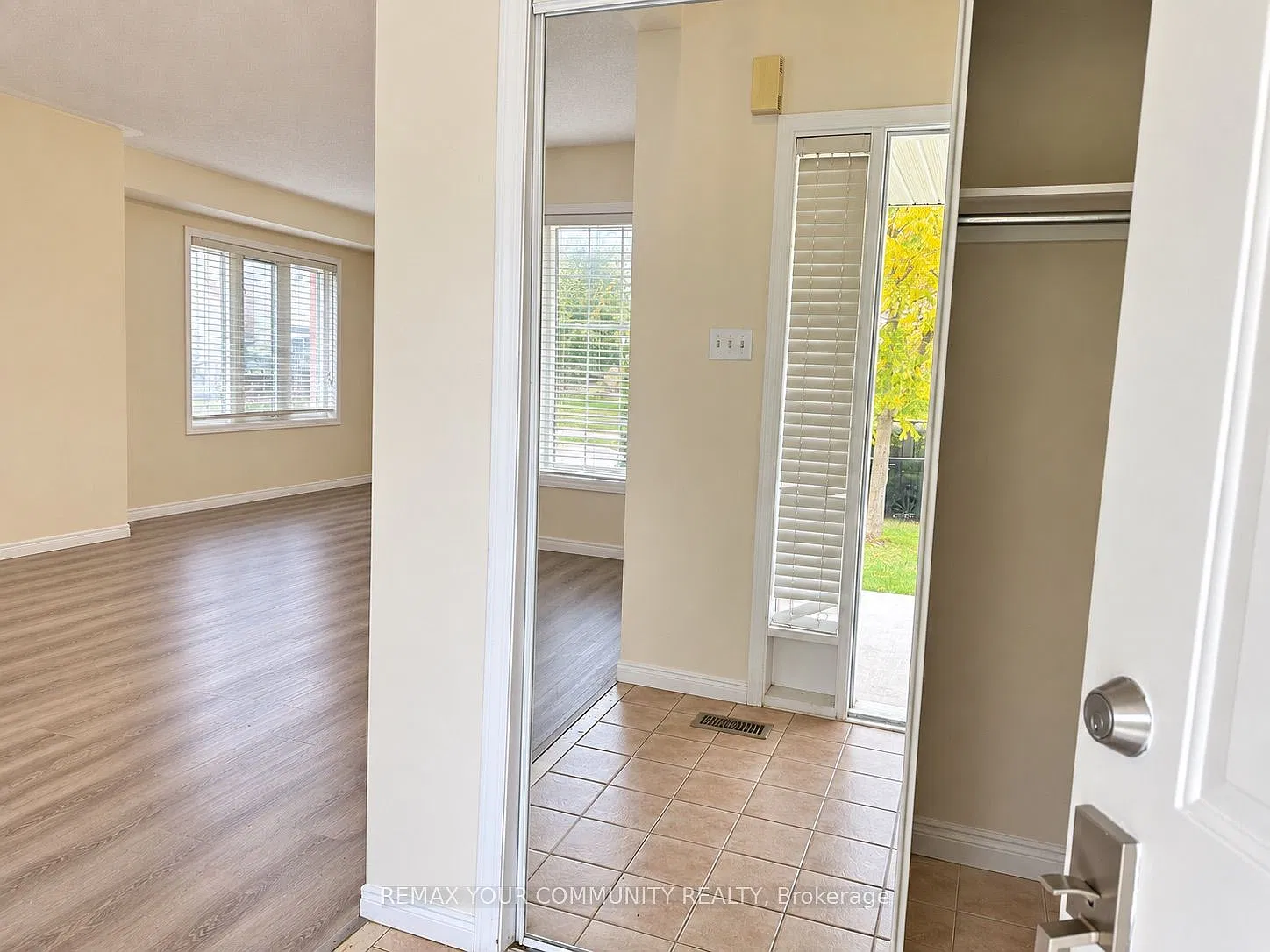 4 bed, $3,300 — Photo 3