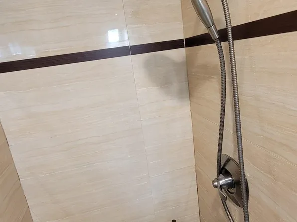 780 River Road image 33 of 50