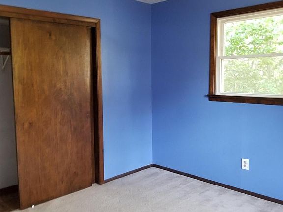 3rd image of 2149 South St