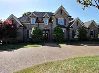 160 Brier Hills Dr, Piperton, TN 38017
