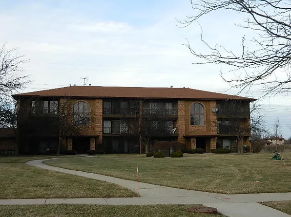 8804 W 140th St APT 3D, Orland Park, IL 60462
