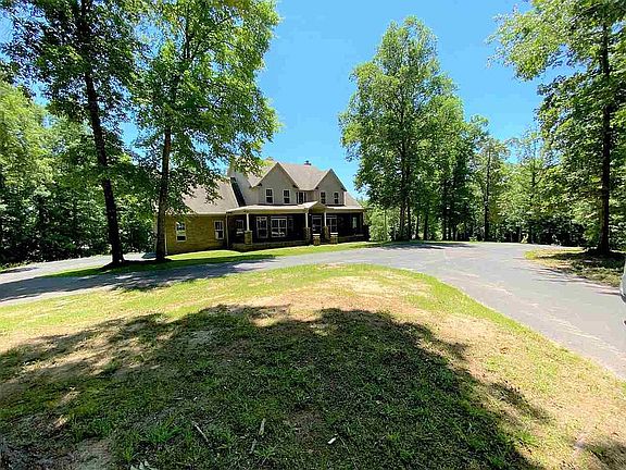 4th image of 195 Holly Springs Rd