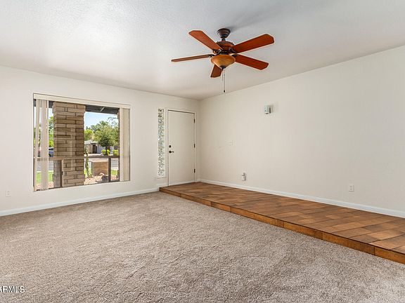 5th image of 1646 S PECAN Circle