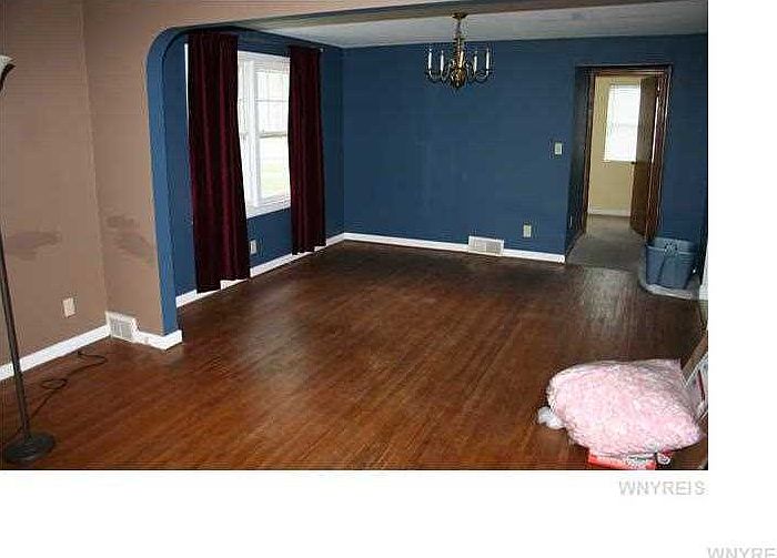 2nd image of 175 Century Rd