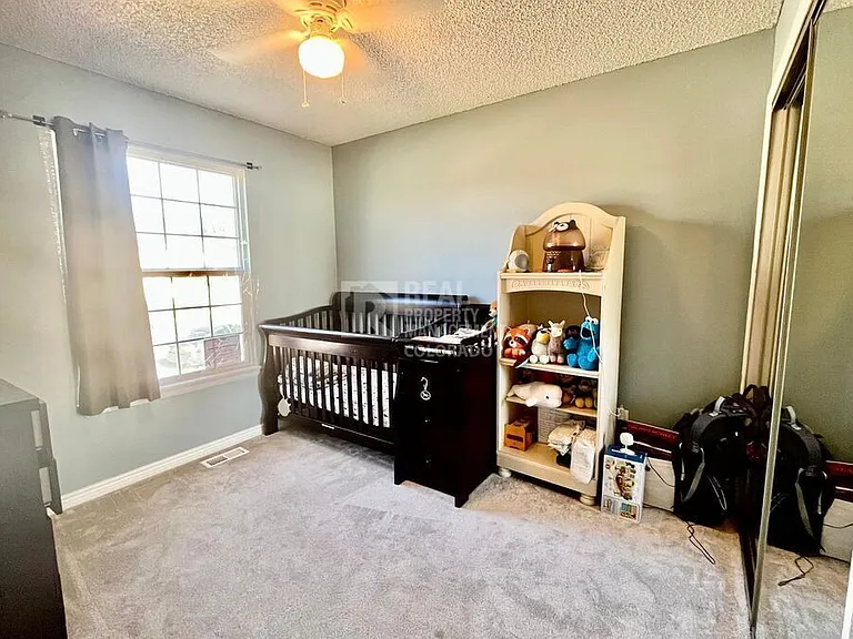 5435 Country Heights Dr — Photo 11