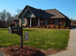 58 Callaway Dr, Taylorsville, NC 28681