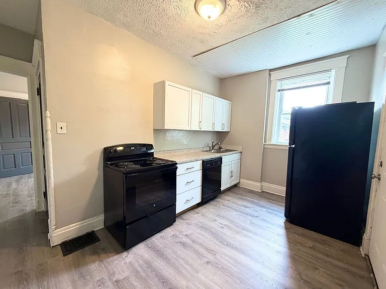 3055 Mathers St #1 — Photo 13