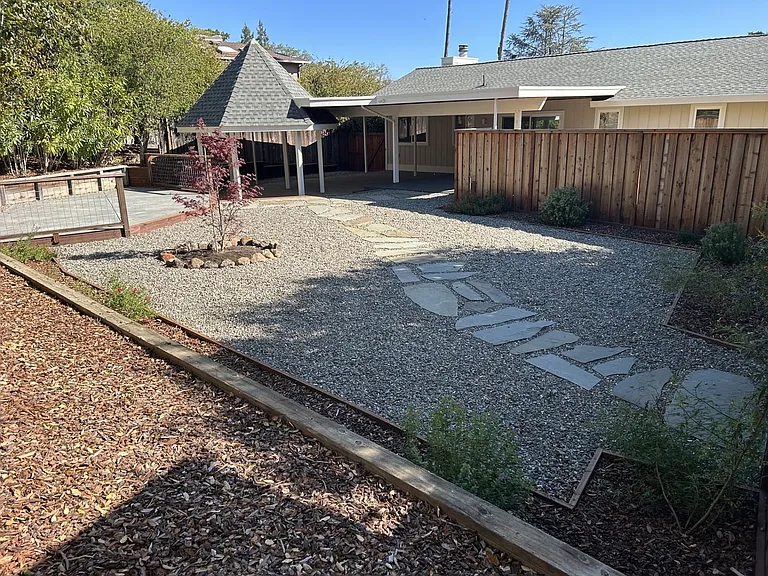 85 Jackson Dr — Photo 42