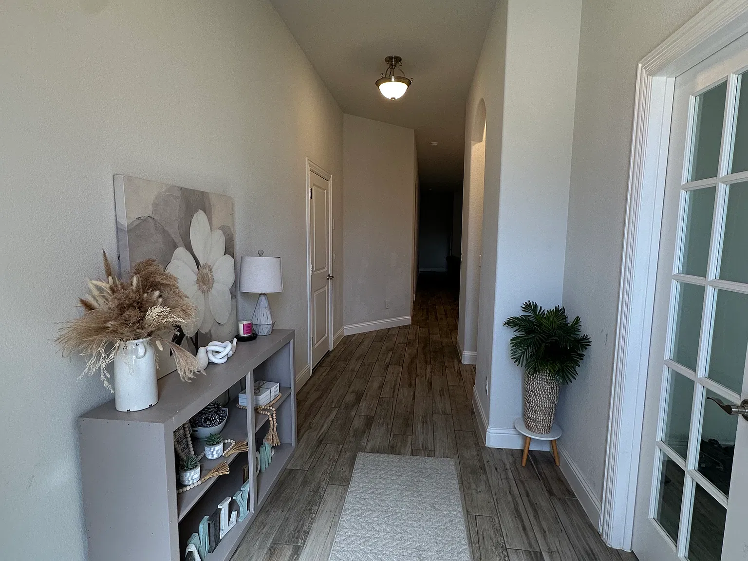 4 bed, 2457 sqft, $3,800 — Photo 3