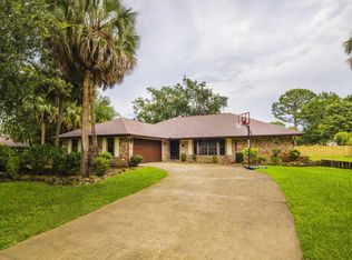 987 Mina Ave NE, Palm Bay, FL 32907