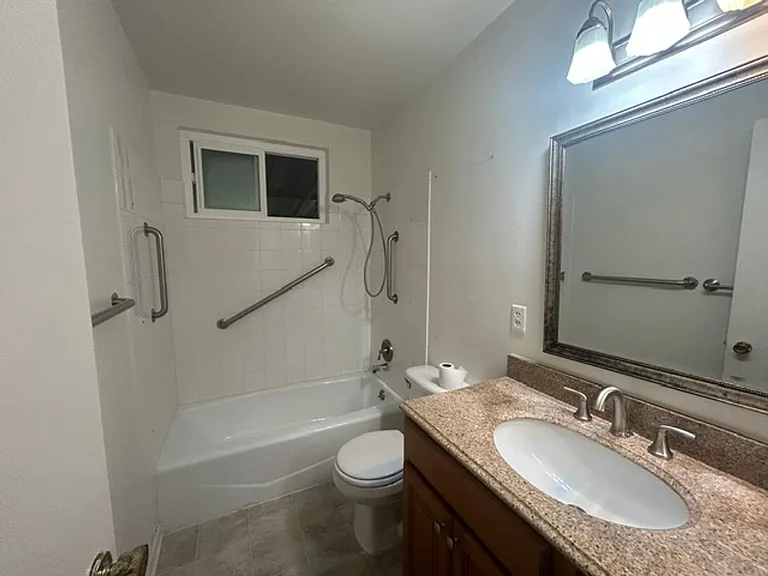 221 W Anapamu St — Photo 8