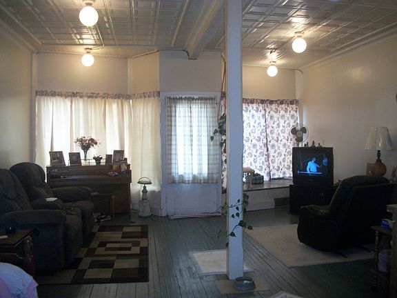 2nd image of 1619 Salt Springs Road