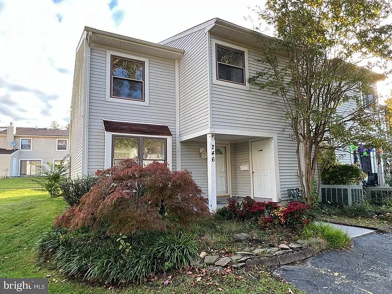 246 Fir Tree Ct — Photo 1