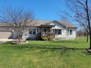 102 Mayfield Dr, Michigan City, IN 46360