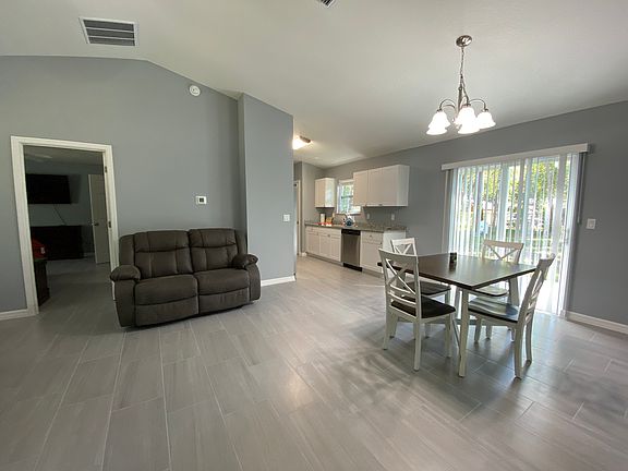 3rd image of 5568 NW 65th St
