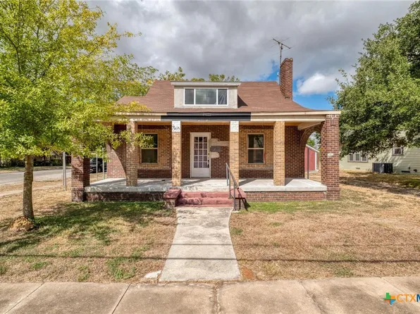 116 S Cypress St, Luling, TX 78648