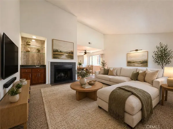 946 W 220th St Unit 218, Torrance, CA 90502