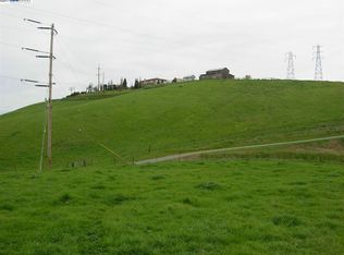 2980 Vallecitos Rd, Livermore, CA 94550