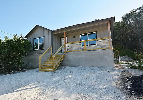 3316 Contour Dr Photo 1