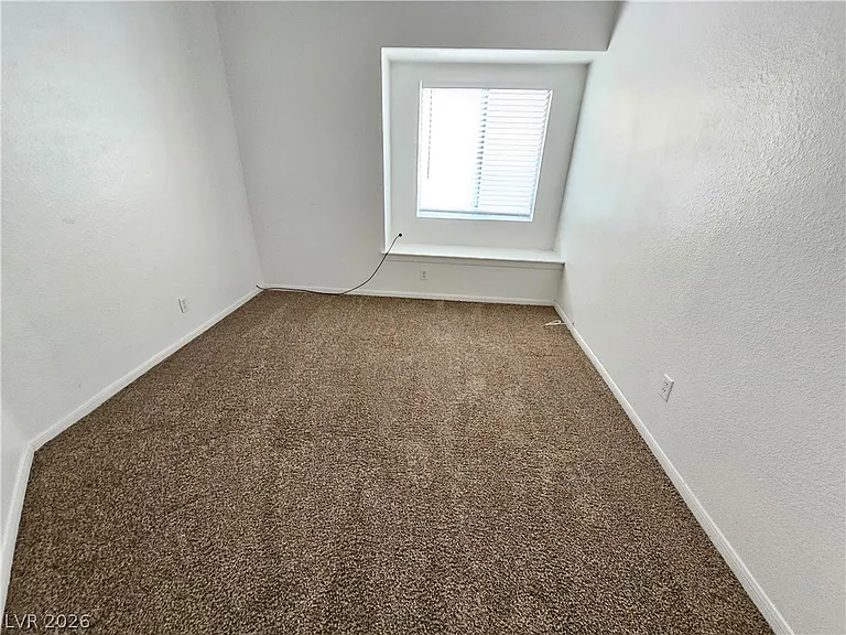 2817 Albemarle Way — Photo 14