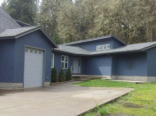 32840 Rocklyn Dr, Cottage Grove, OR 97424