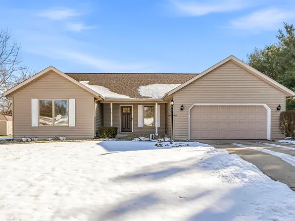 51208 Brandychase W, Granger, IN 46530