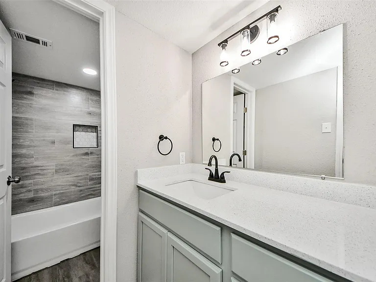 781 Country Place Dr #2021 — Photo 30