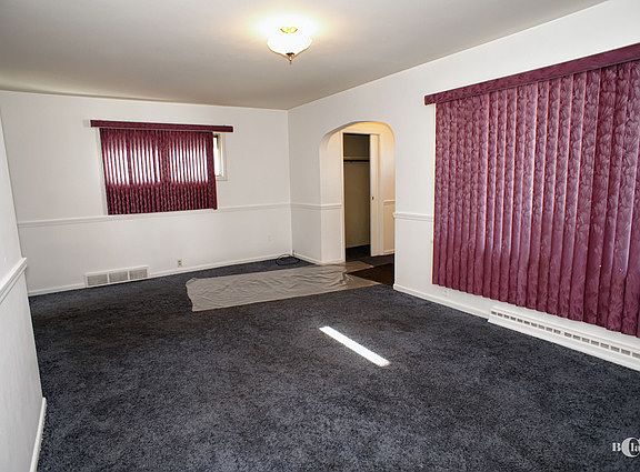 4th image of 11 S Gretta Ave