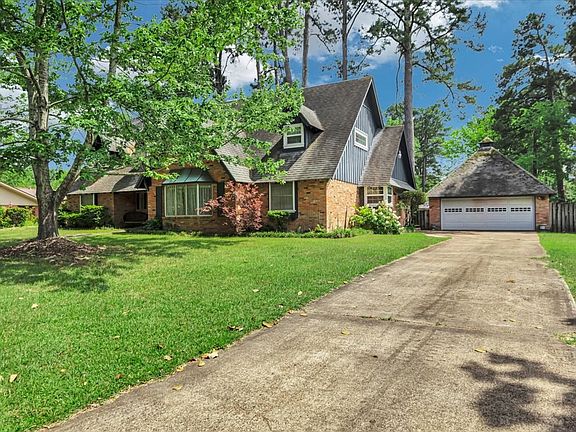 4th image of 805 Spring Valley Dr