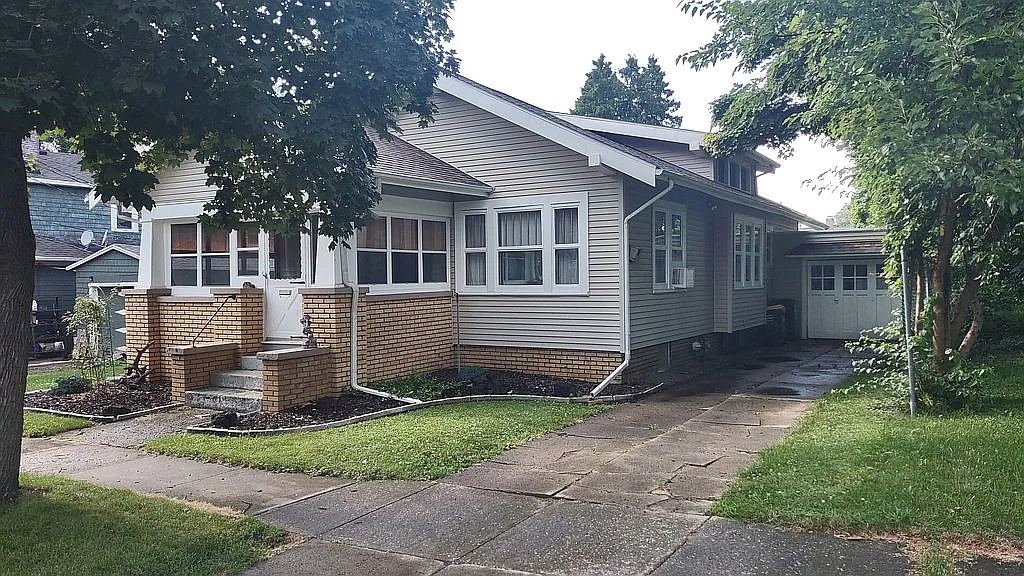 311 E Wayne St photo 1