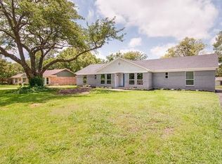 10207 Plummer Dr, Dallas, TX 75228