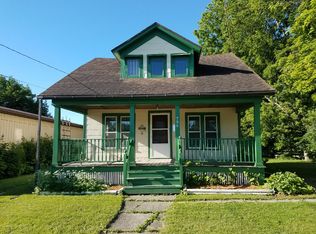706 E State St, Saint Johns, MI